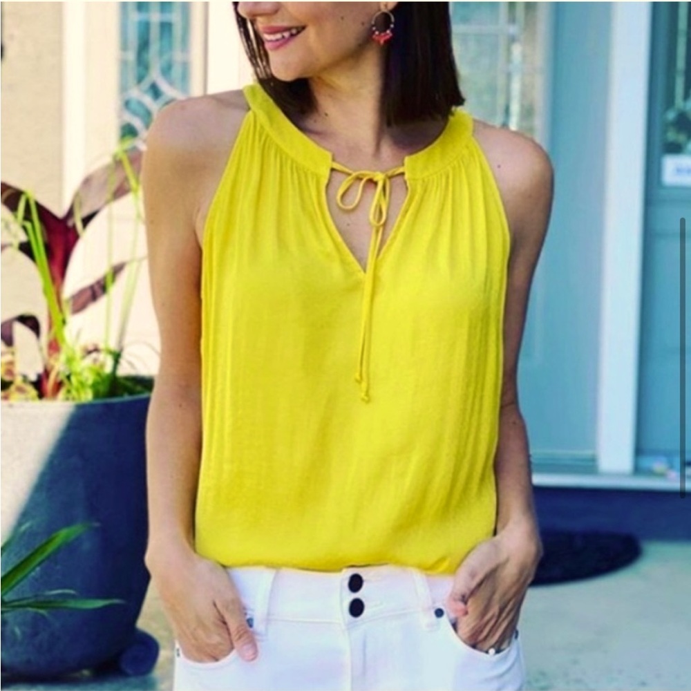 🎃CAbi Yellow French Dot Halter Neck Tank Top Medium